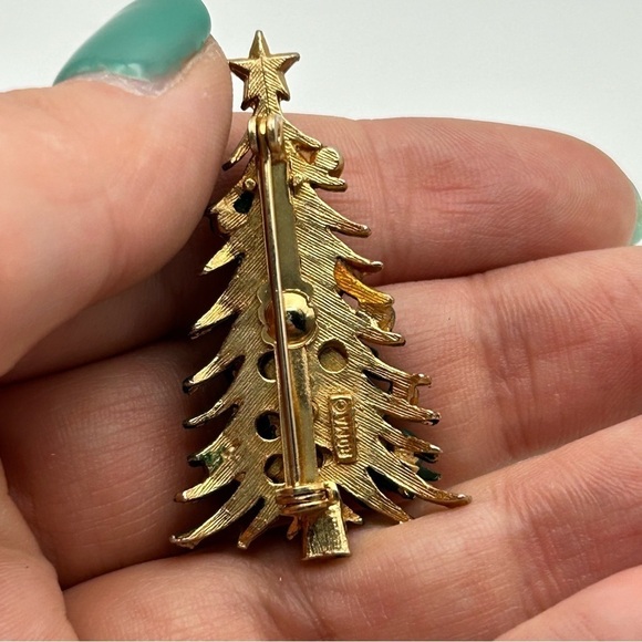Vintage Signed Roma Small Christmas Tree Brooch Faux Pearl Gold Tone Star - Picture 4 of 6